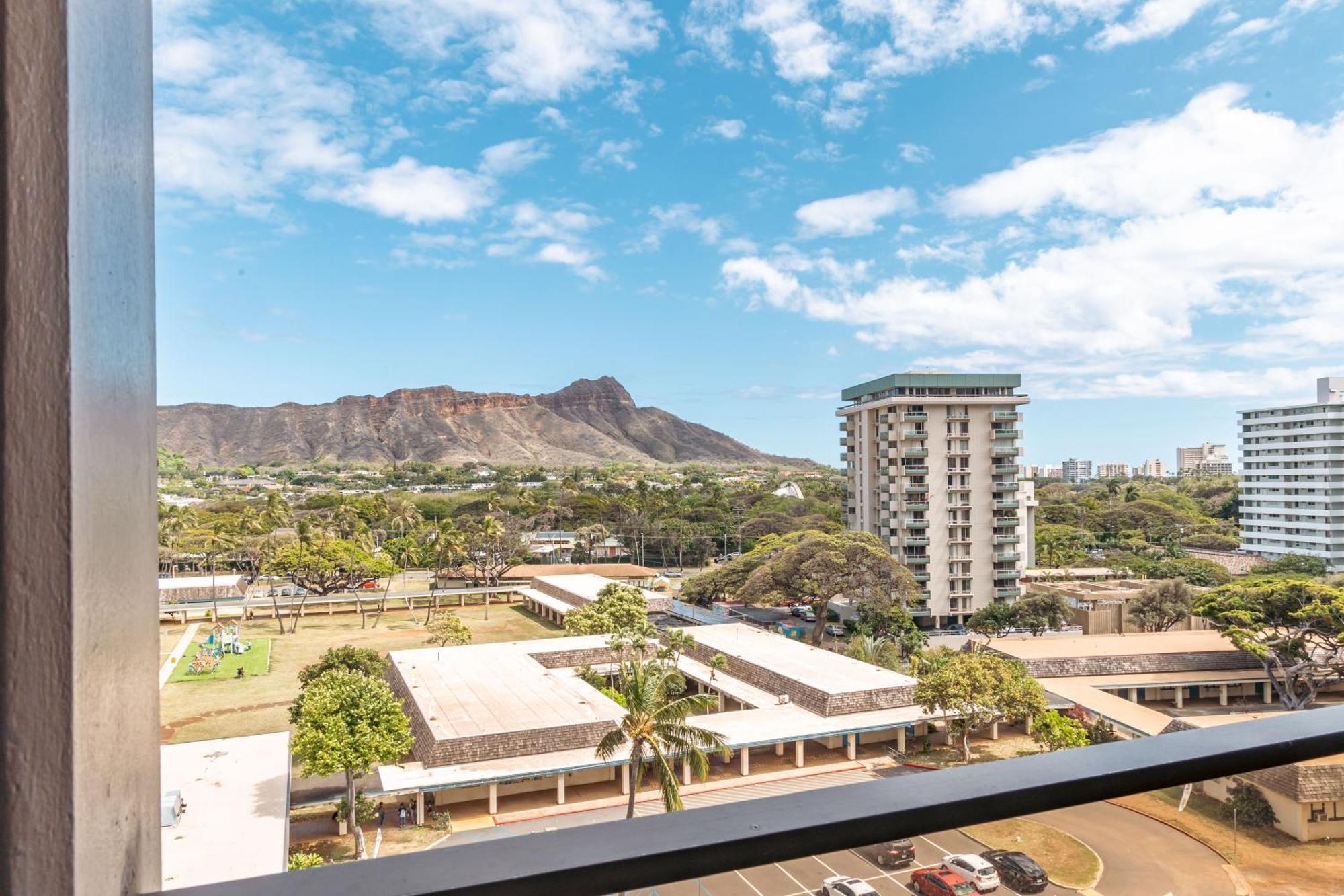 Newly Renovated 2 Bedroom Condo, 1 Block To Waikiki Beach, Free Parking Honolulu Eksteriør bilde